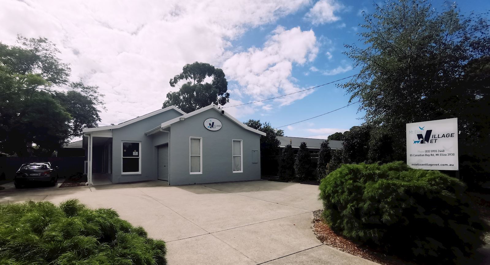 Mt Eliza Village Vet clinic on Canadian Bay Road